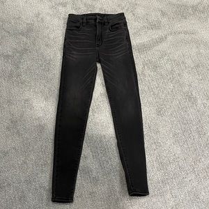 American Eagle highrise jegging!